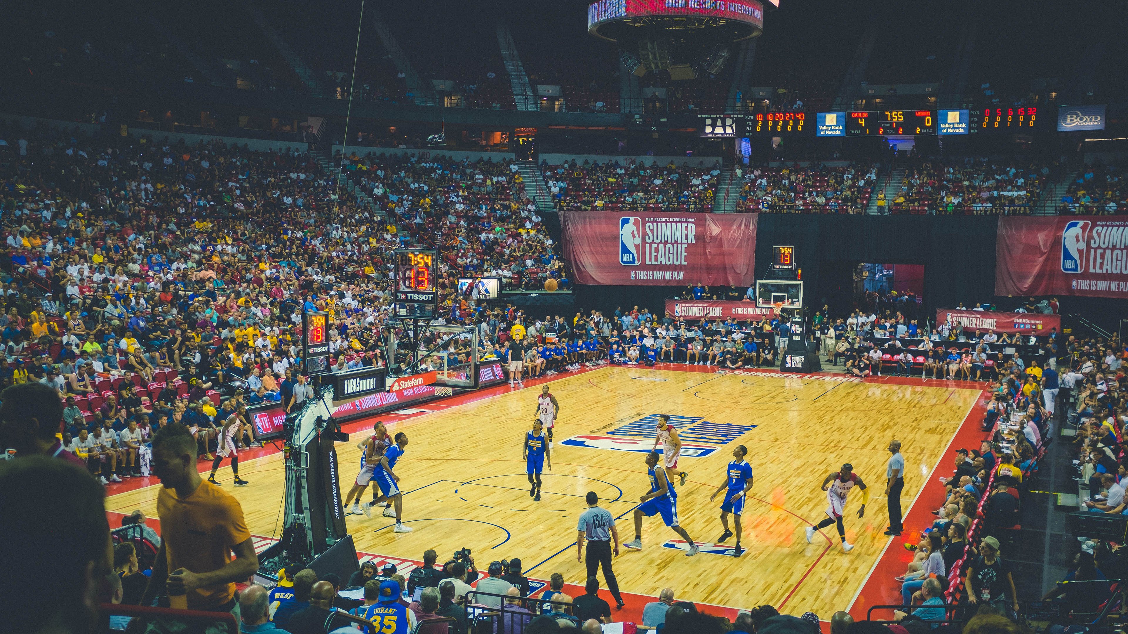 开云体育手机-中国篮球联赛品牌建设及粉丝经济发展策略，中国国内的篮球联赛简称